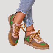Sneakers – Two-Tone Contrast – Retro Sporty Vibe