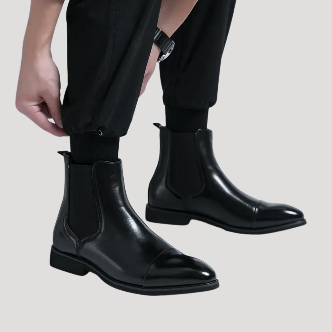 Men's Chelsea Boots in Leather with Chunky Heel – Slip-On Design with Elastic Side Panels and Cap Toe Style 5