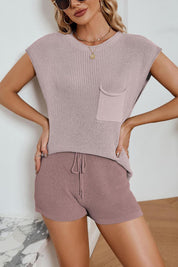 Knit Lounge Set – Sleeveless Top & Shorts – Casual Summer Style