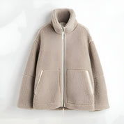 Teddy Fleece Jacket – Oversized Comfort – Chic Winter Layering 2
