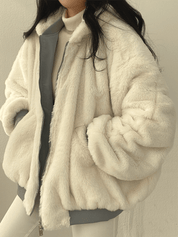 Faux Fur Jacket – Oversized Fit – Cozy Casual Winter Look