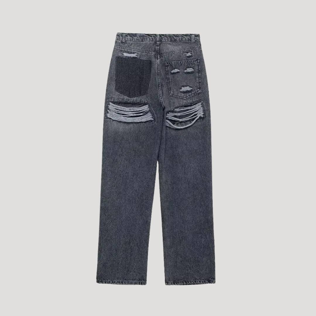 Straight Leg Jeans – Washed Denim – Minimal Everyday Style