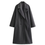 Wool Coat – Oversized Fit – Minimalist Winter Essential