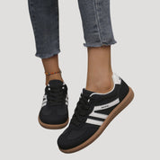 Women’s lace-up casual sneakers with stripe detail