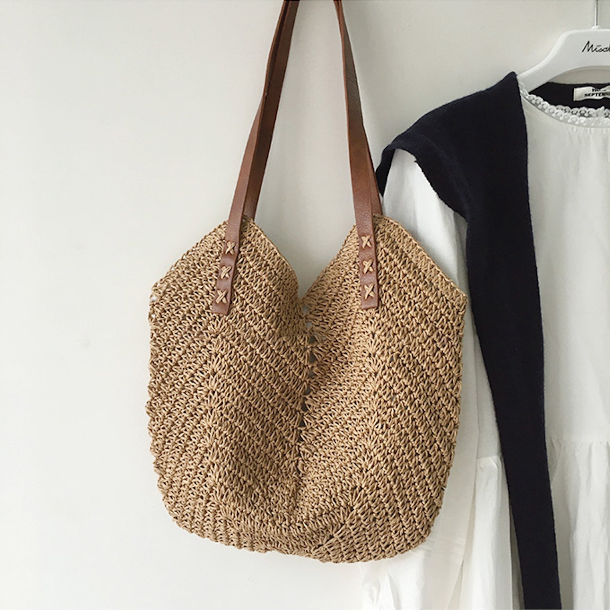Straw Tote Bag – Woven Design – Boho Beach Style