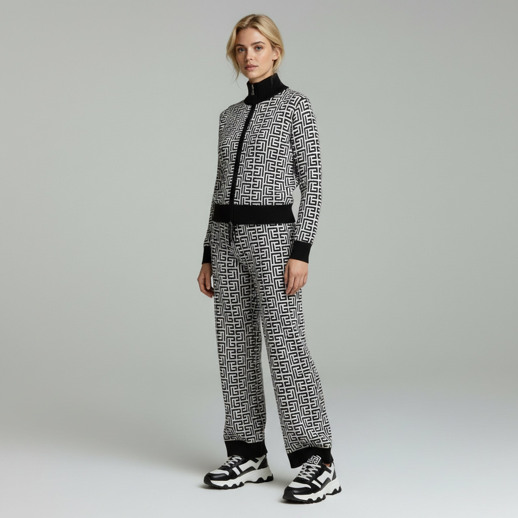 Lounge Set – Soft, Breathable Comfort for Casual Outings - 1