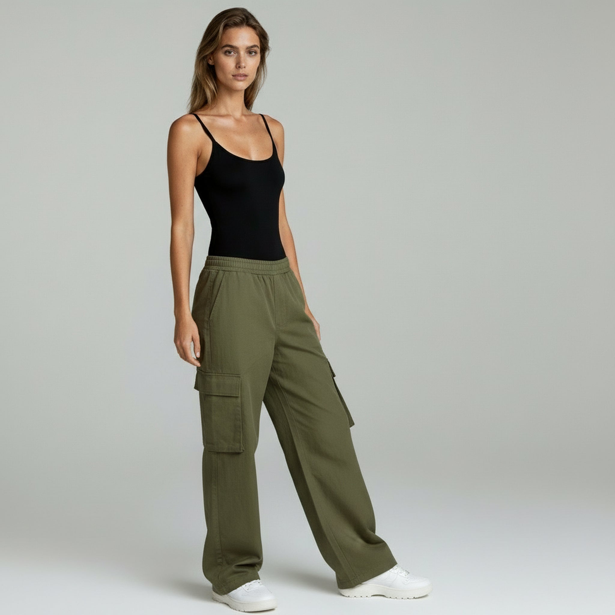 Wide-Leg Cargo Pants – Effortless Style for Casual Outings - 1