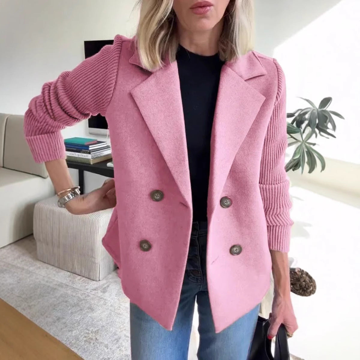 Classic Oversized Black Blazer for Women with Double-Breasted Design and Ribbed Knit Sleeves 2