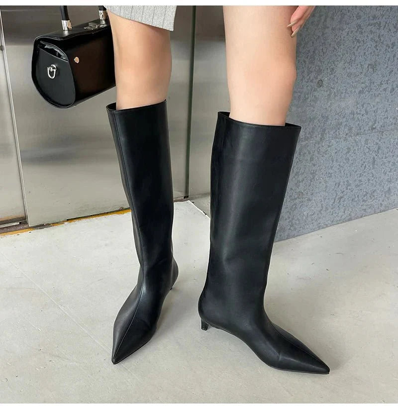 Elegant Black Knee High Boots for Women - Pointed Toe Stylish Long Boots for All-Day Comfort 3