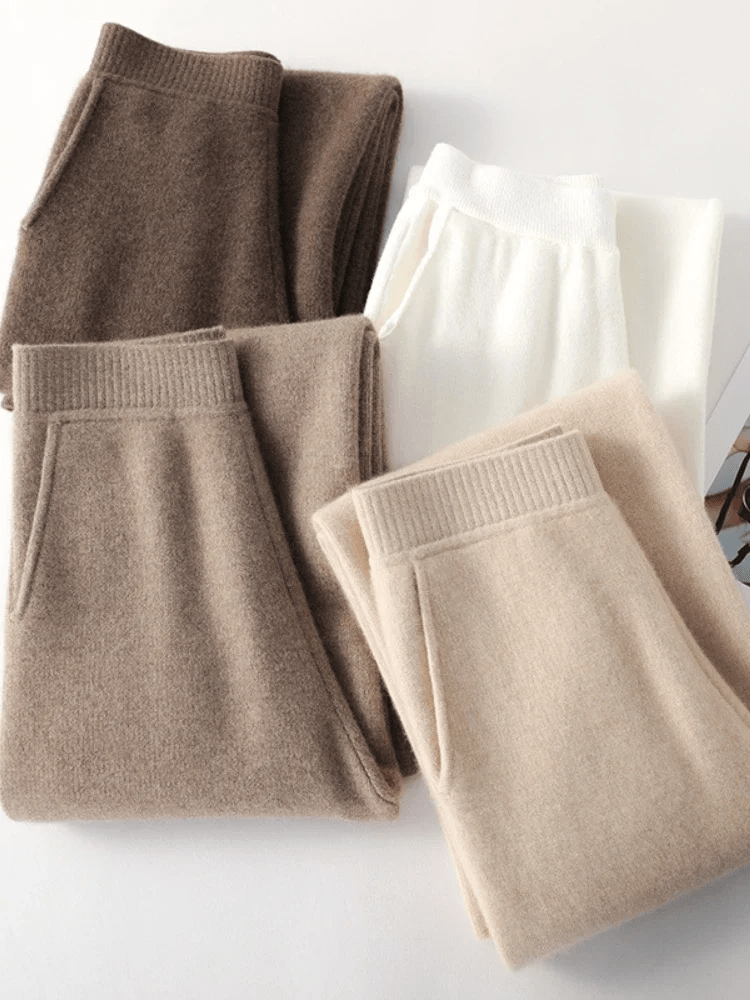 Knit sweatpants