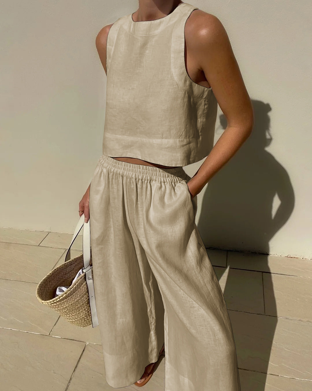 Linen Two-Piece Set – Lightweight Comfort – Effortless Summer Style 1