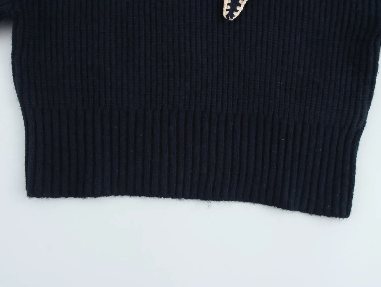Long Sleeve Sweater – Bow Detail – Festive Winter Look 4