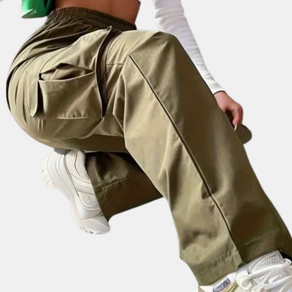 Luxe-Cargohose-Fur-Damen-3.png