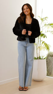 Luxe Cropped Women's Jacket with Tailored Fit and Plush Texture for Effortless Style 6