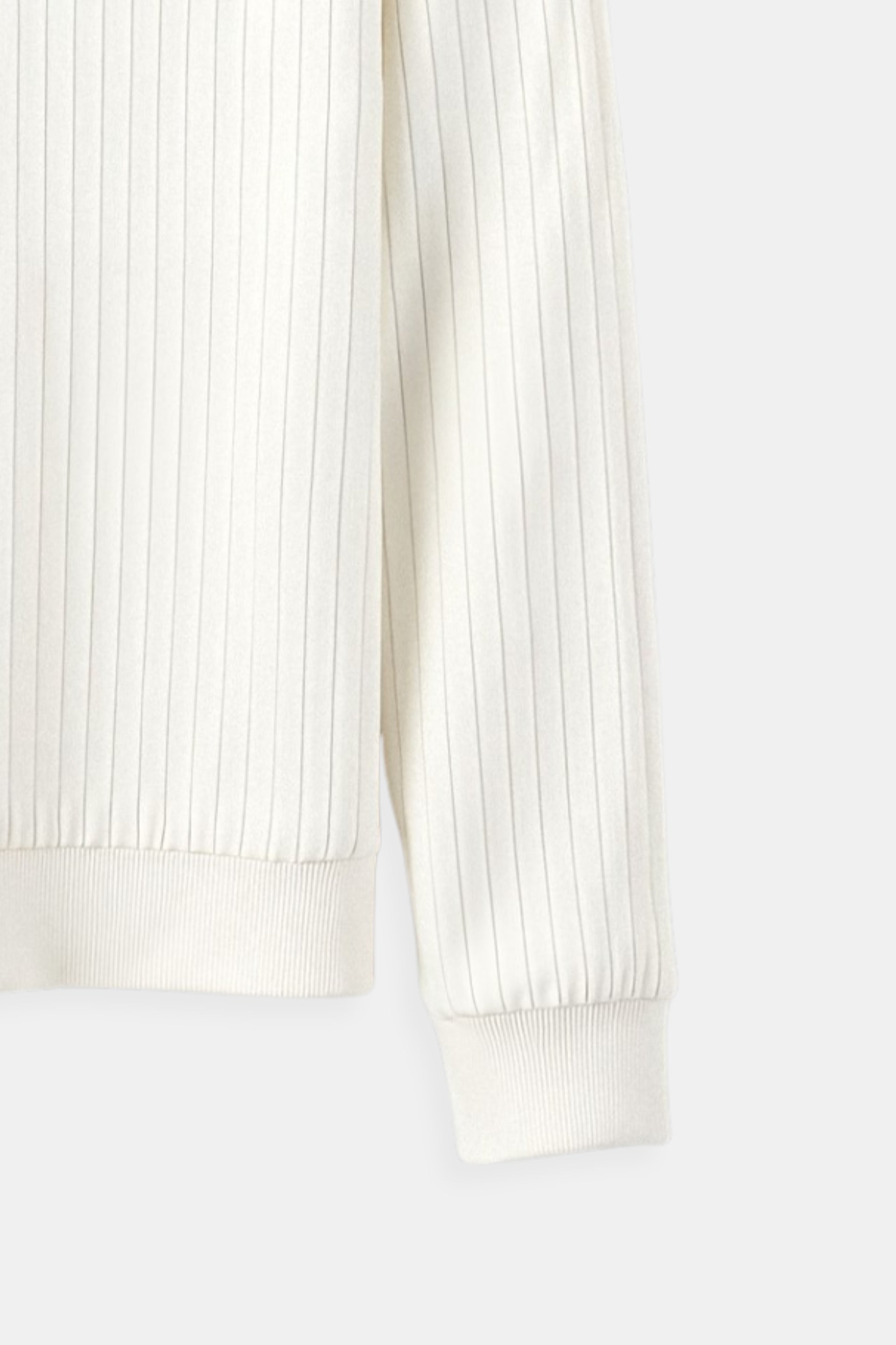 Men's Ribbed Knit Long Sleeve Sweater 3