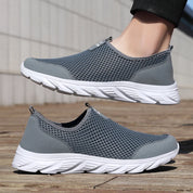 Men's Slip-On Shoes Black Size 42 Mesh Lightweight Casual Walking 3