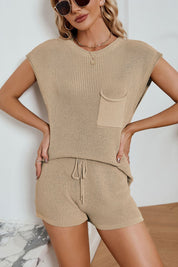 Knit Lounge Set – Sleeveless Top & Shorts – Casual Summer Style