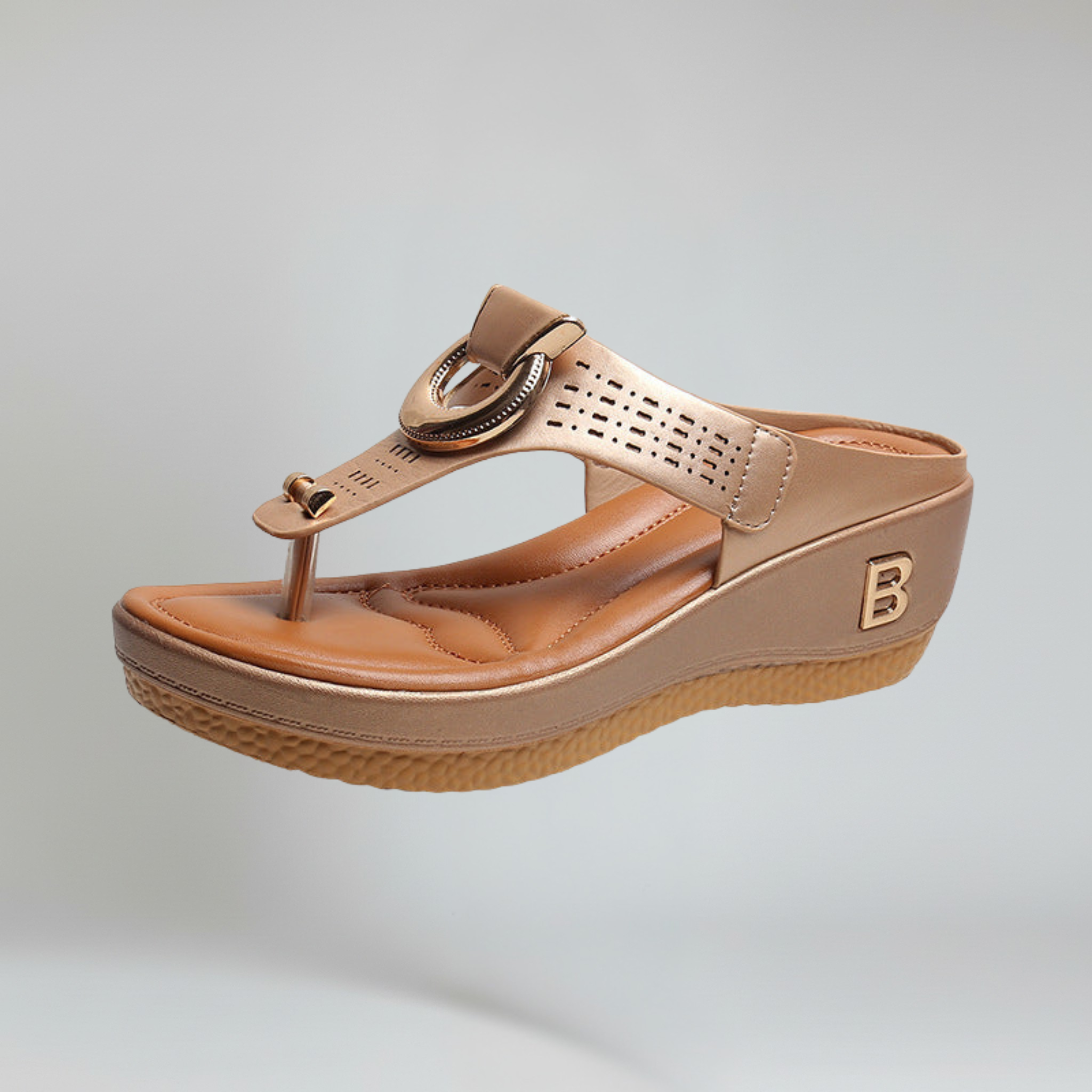 Platform Sandals – Toe Post & Metallic Ring – Bold Everyday Comfort
