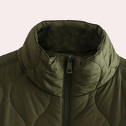 Quilted Women's Jacket in Green – Lightweight Cotton Layering Piece with Short Sleeves and Easy-Access Pockets 4