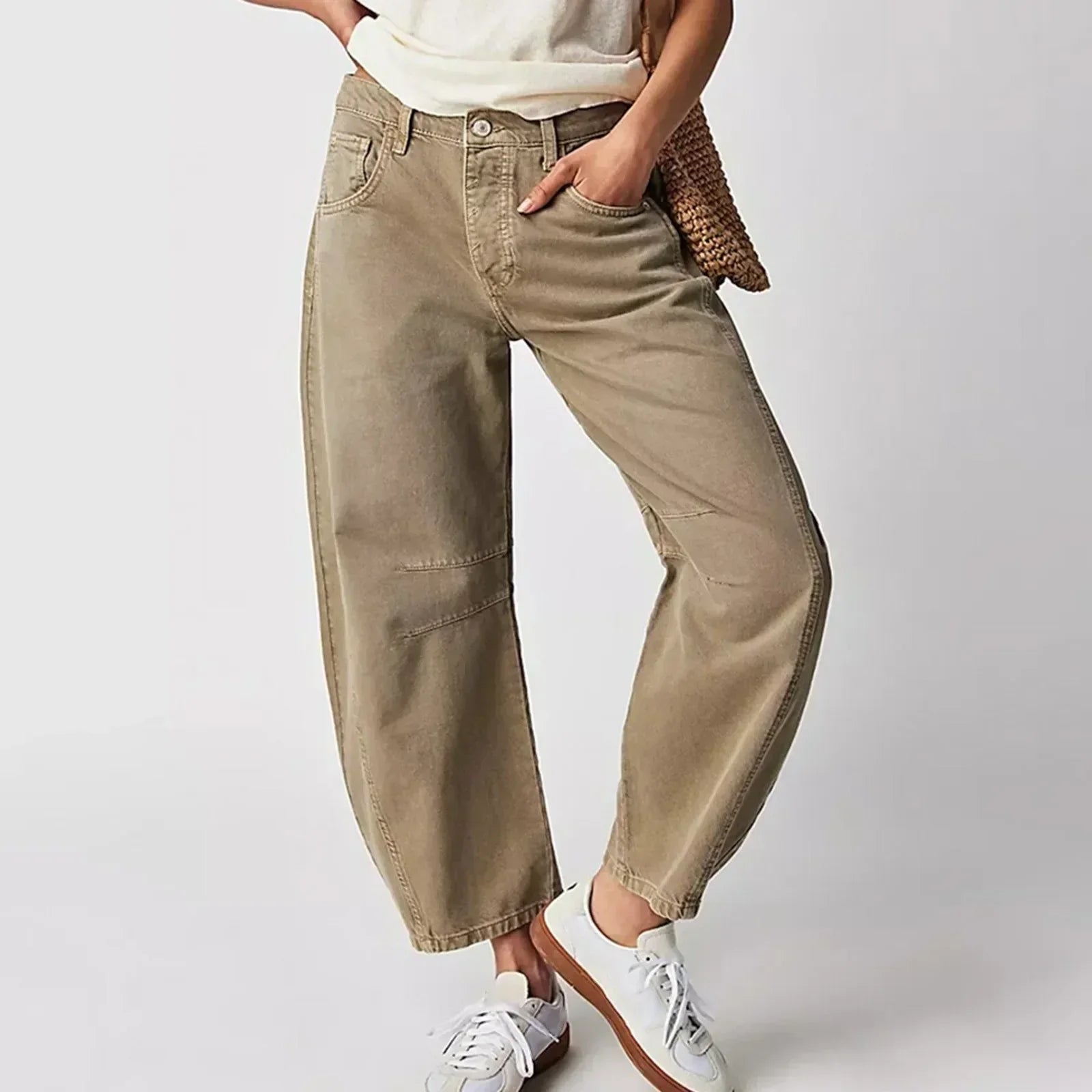 Wide-Leg Jeans