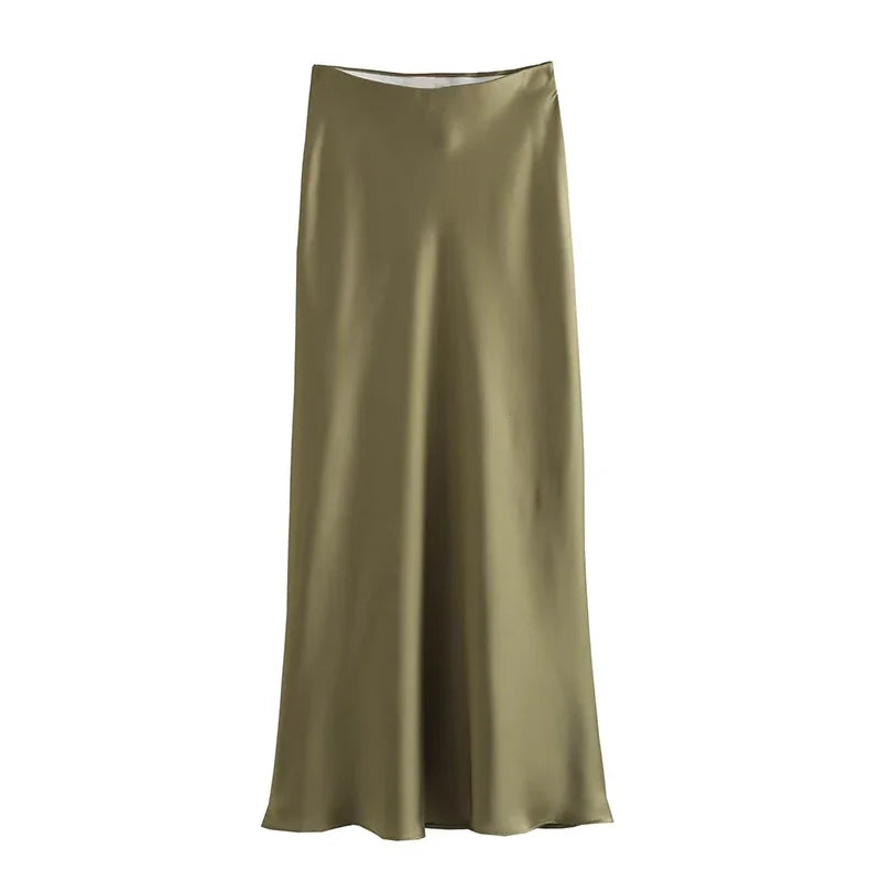 Satin Midi Skirt – Sleek Silhouette – Effortless Chic Style