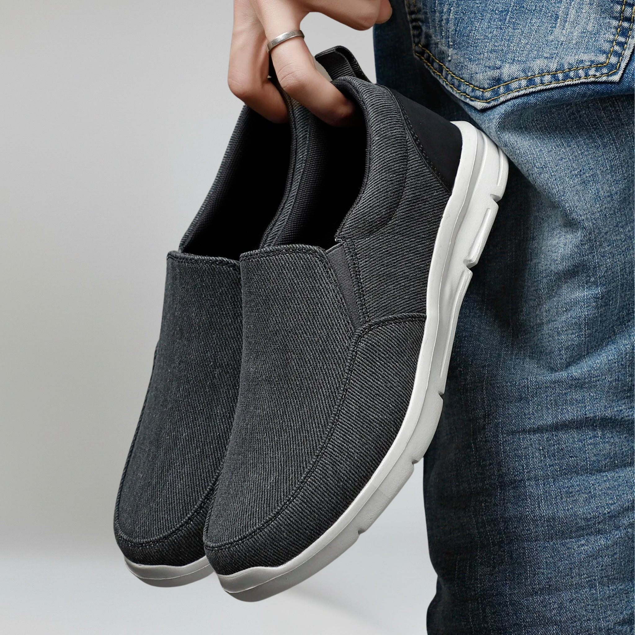 Slip-On Sneakers – Breathable Comfort for Summer Outings - 1