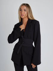 Tailored Blazer – Elegant Waist Detail – Versatile Workwear Look 0