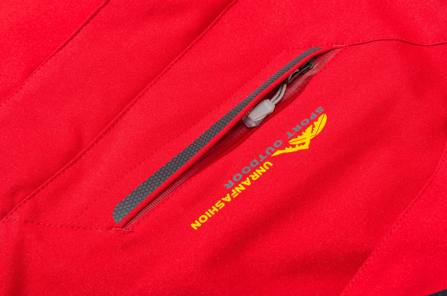 Waterproof Hiking Jacket – Windproof Design – Outdoor Adventure Essential 4