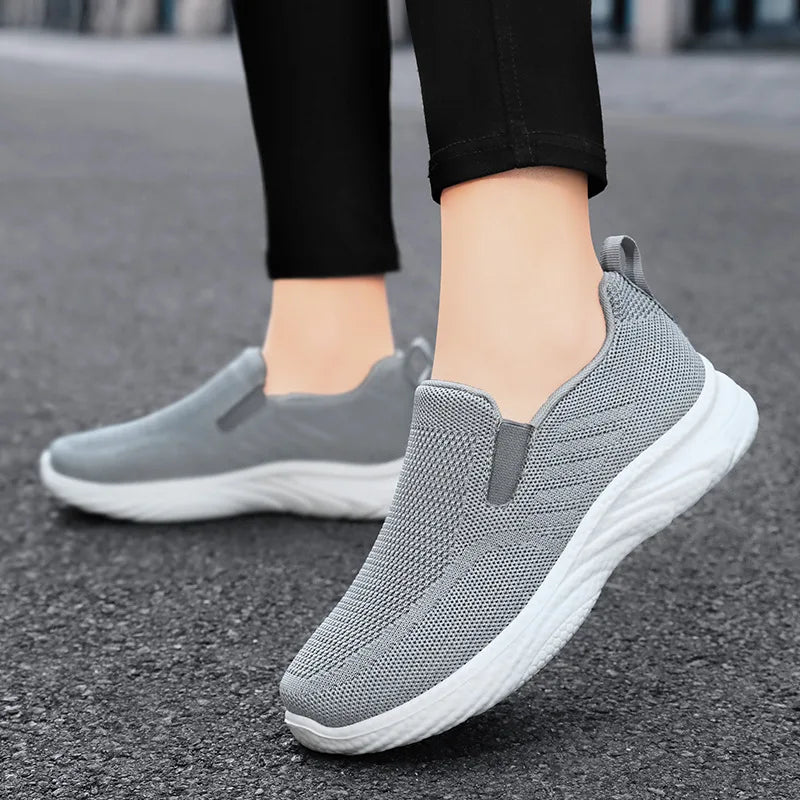 Women's Walking Shoes Gray Size 8 Lightweight Slip-On Loafers 1