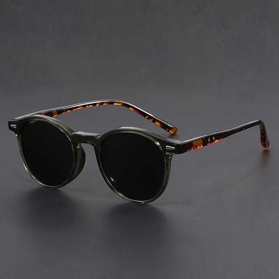 Accessoires – Mens – All Season – Heren Zonnebril met Retro Tortoiseshell Design – Montford Co - Montford & Co