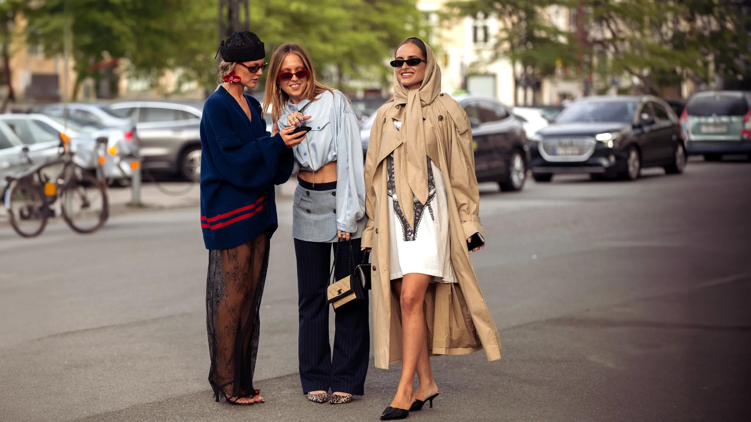 autumn_20outfit_20ideas_20150824_20GETTYIMAGES-2166605260_20COPY_f8ed561c-8da5-48b5-a7c2-0170dccbdfc7.webp
