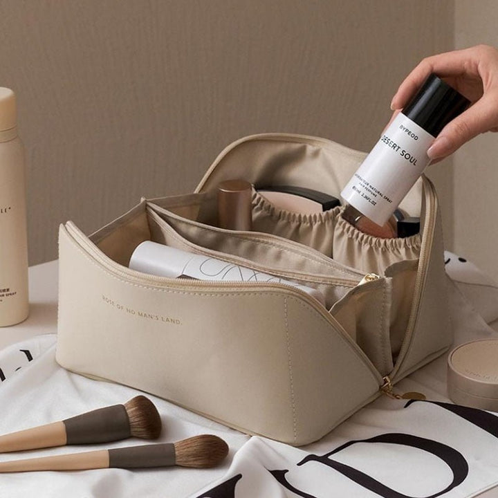 Makeup Bag – Sleek PU Leather – Travel & Daily Essentials