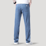 Relaxed fit straight - leg jeans - Montford & Co