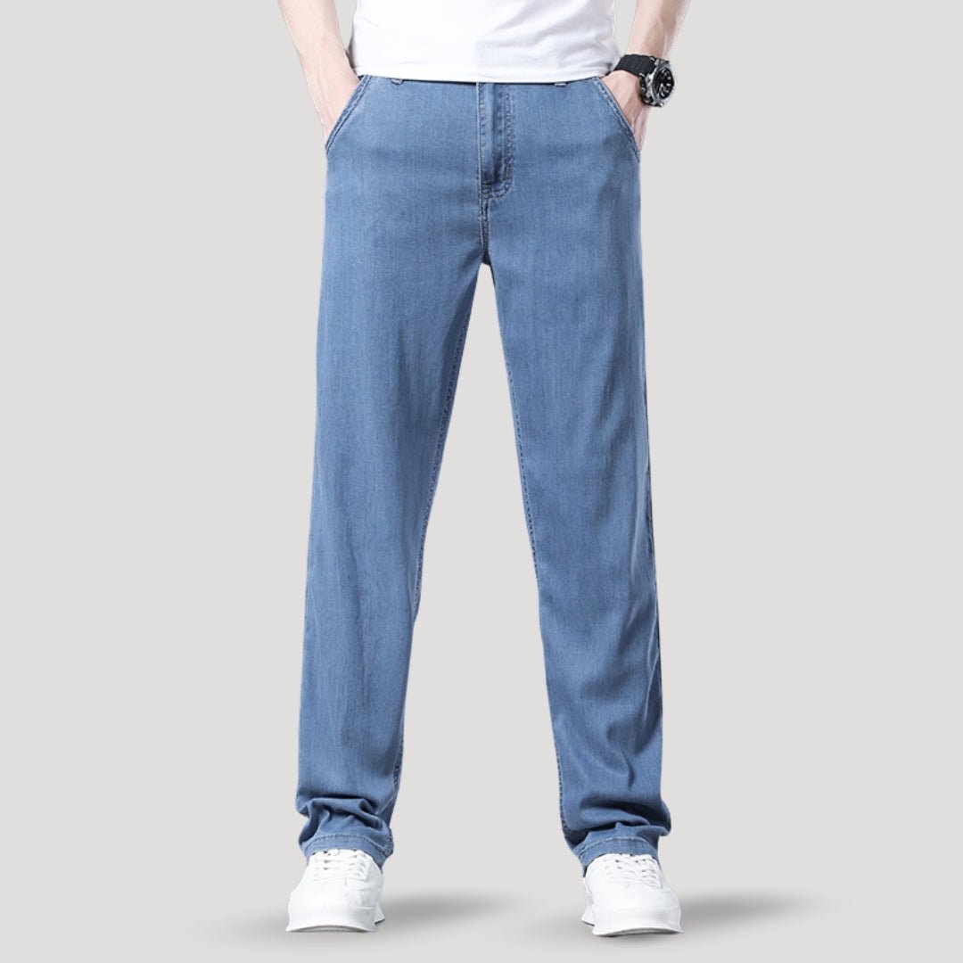 Relaxed fit straight - leg jeans - Montford & Co