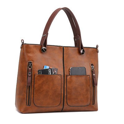 Women's Fashionable Large Capacity Retro Shoulder Bag - Montford & Co